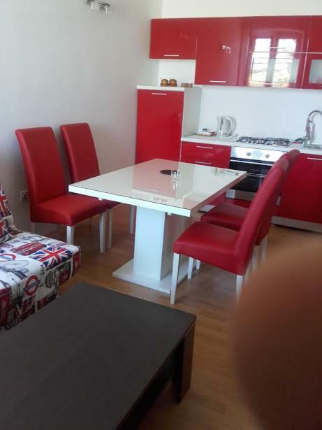 Apartment Riva Biograd Na Moru Luaran gambar